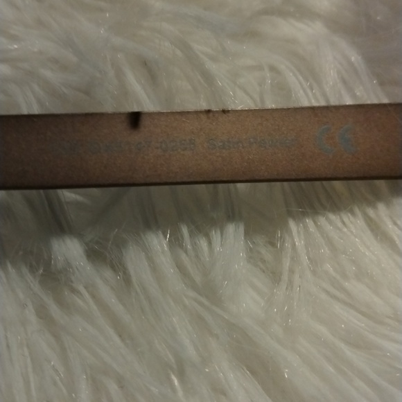 Oakley-Tenon - Picture 4 of 5